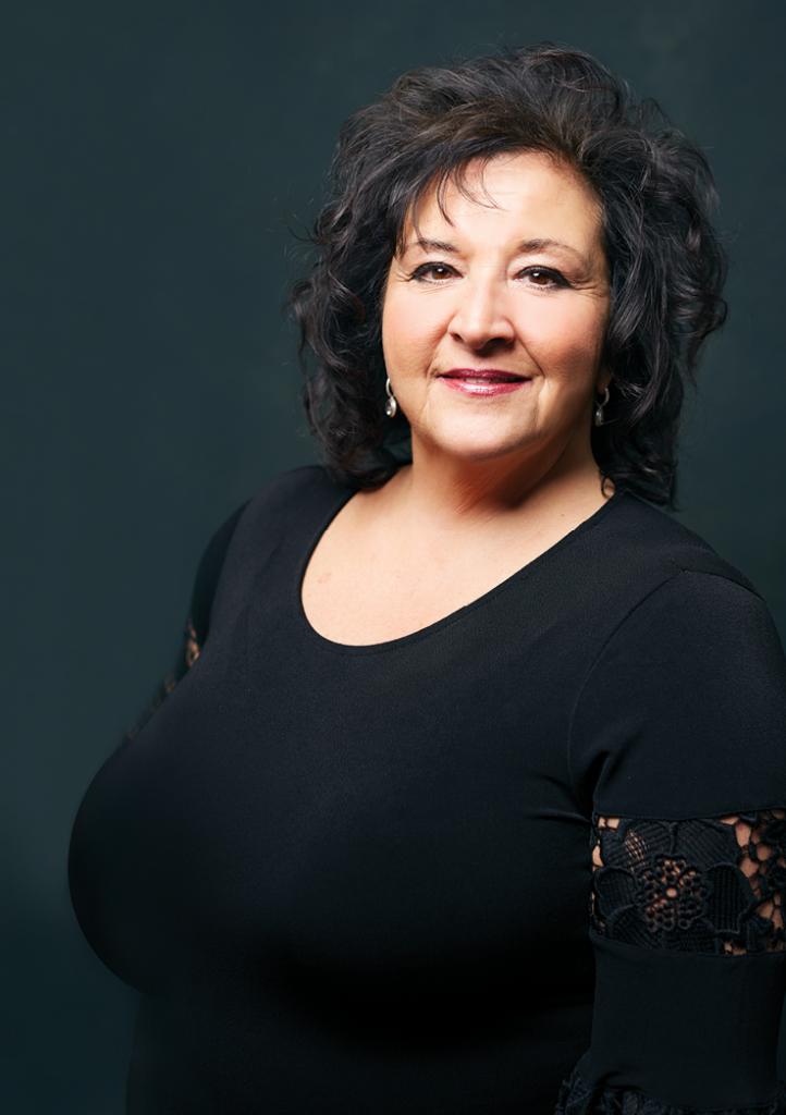 image: yvonne albinowski