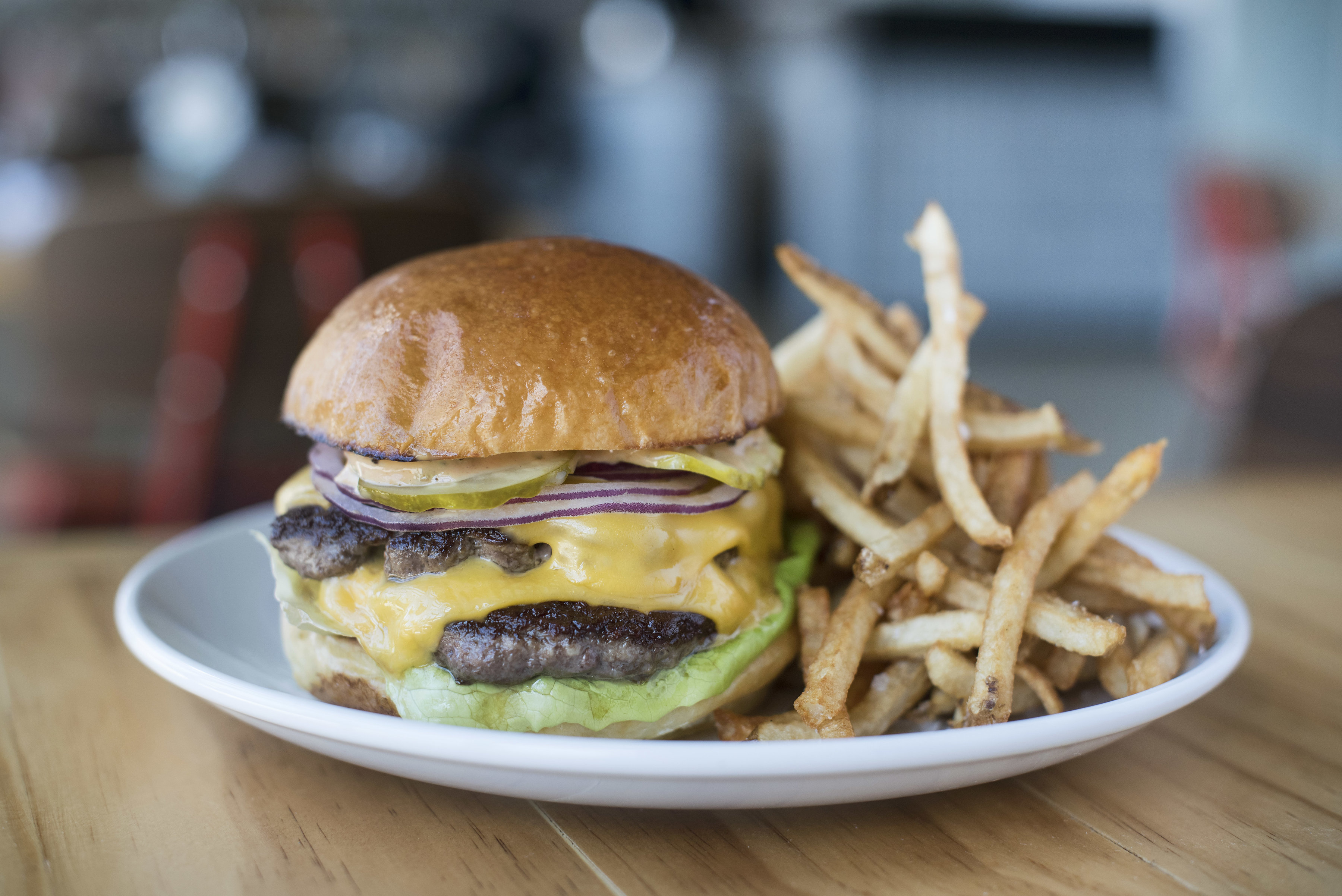 Beebe's_Beebe's Burger - Liz Clayman